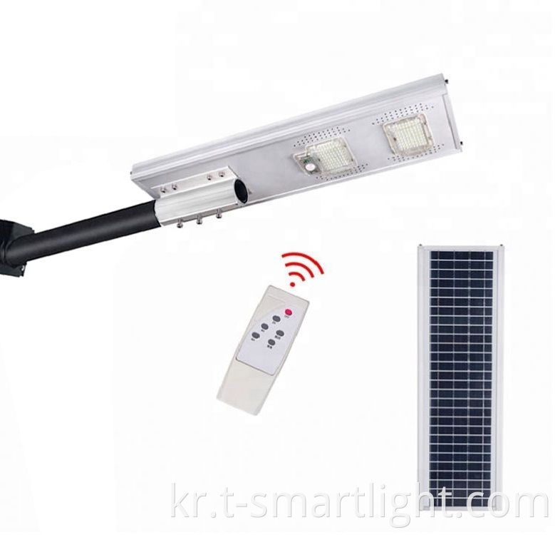 LED solar street light comes with solar panel